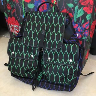 ケンゾー(KENZO)の【定価23000円】H&M kenzo バックパック(バッグパック/リュック)