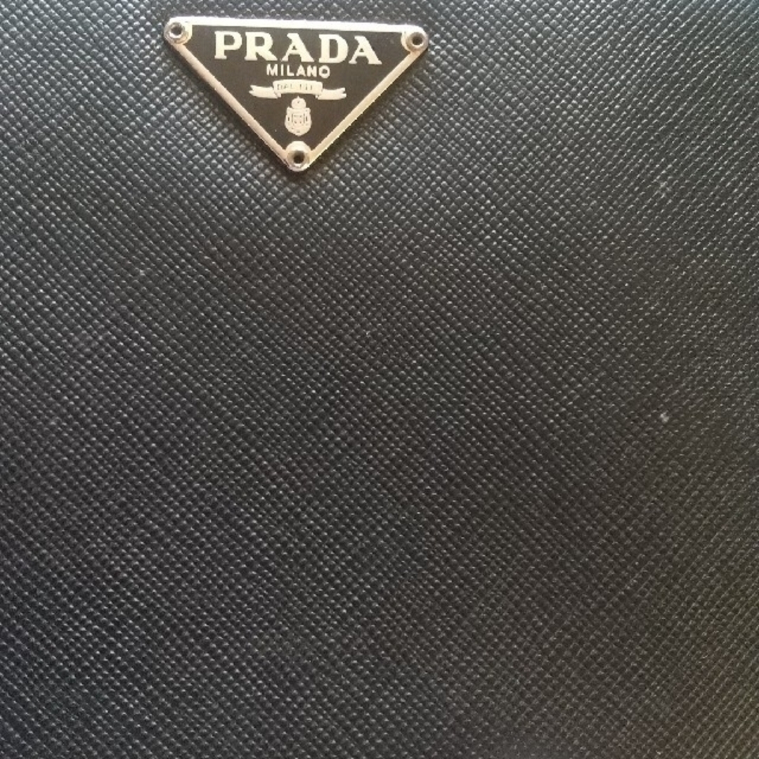 PRADA(プラダ)のPRADA サフィアーノ 財布 レディースのファッション小物(財布)の商品写真