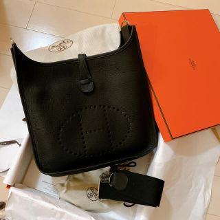 エルメス(Hermes)の♡期間限定値下げ♡一度のみ着用＊エルメス＊エヴリン＊エヴリンpm＊黒(ショルダーバッグ)