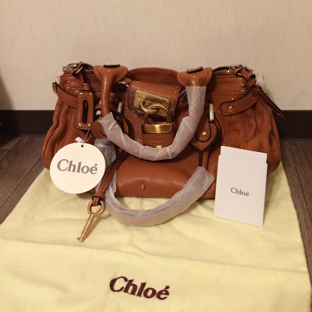 Chloe(クロエ)の★お取り置き中★クロエ♡バッグタグ付き未使用 レディースのバッグ(ハンドバッグ)の商品写真
