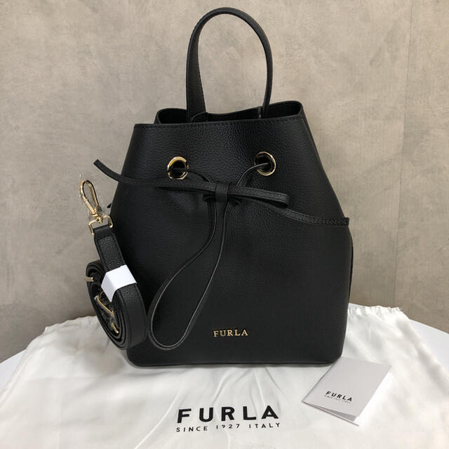 FURLA フルラ コスタンザ ショルダーバッグ　巾着ドローストリング内部様式