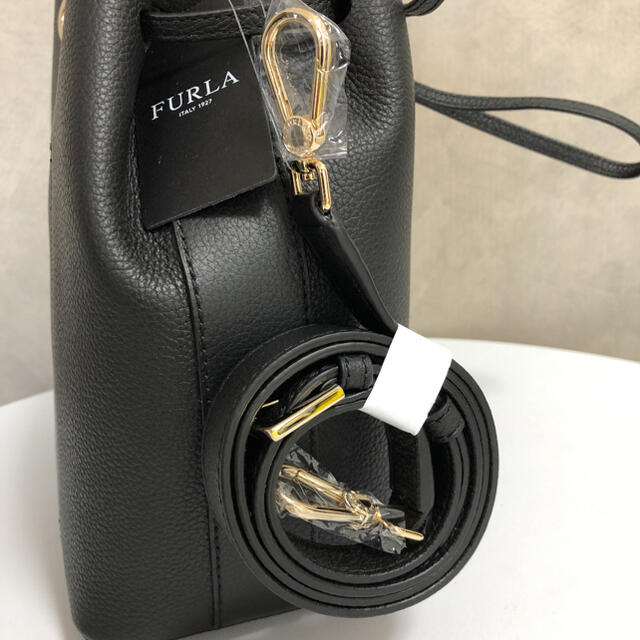 Furla(フルラ)のFURLA フルラ コスタンザ ショルダーバッグ　巾着 レディースのバッグ(ショルダーバッグ)の商品写真