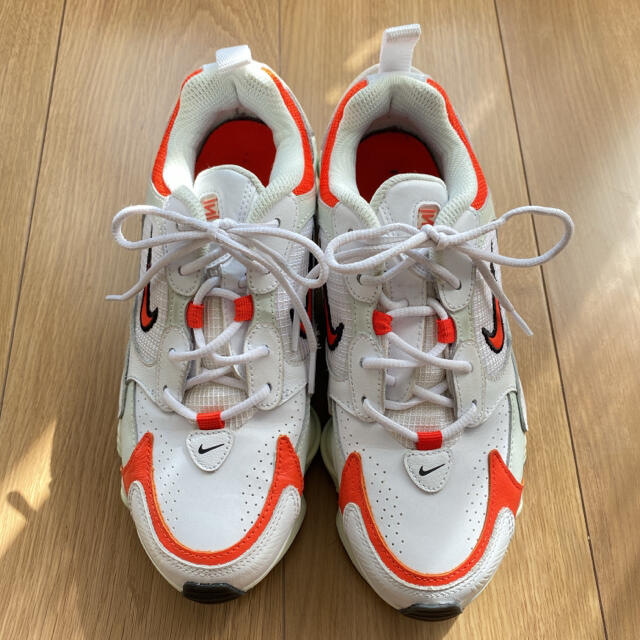 BEAUTY&YOUTH UNITED ARROWS(ビューティアンドユースユナイテッドアローズ)のNIKE SHOX 23cm レディースの靴/シューズ(スニーカー)の商品写真