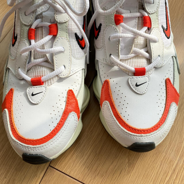 BEAUTY&YOUTH UNITED ARROWS(ビューティアンドユースユナイテッドアローズ)のNIKE SHOX 23cm レディースの靴/シューズ(スニーカー)の商品写真