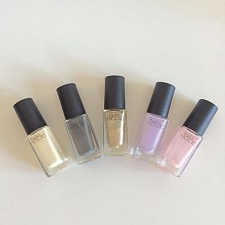 コーセー(KOSE)の♡300円SALE！ネイルホリック♡(マニキュア)