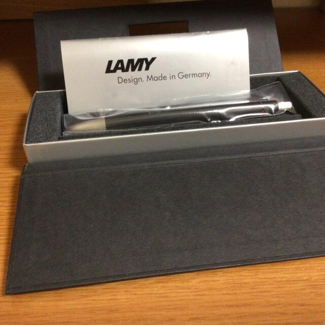 LAMY(ラミー)のLAMY2000  4色ボールペン インテリア/住まい/日用品の文房具(ペン/マーカー)の商品写真