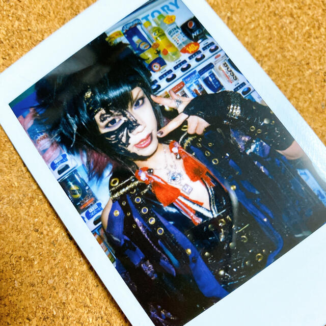 24枚まとめ売り、己龍コスプレチェキ、カード、己龍 直筆サイン 24枚まとめ売り、己龍コスプレチェキ、カード、己龍 直筆サイン