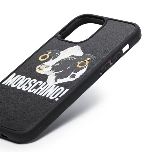 MOSCHINO(モスキーノ)の残１【新品】Moschino モスキーノ ウシ iPhoneケース スマホケース スマホ/家電/カメラのスマホアクセサリー(iPhoneケース)の商品写真