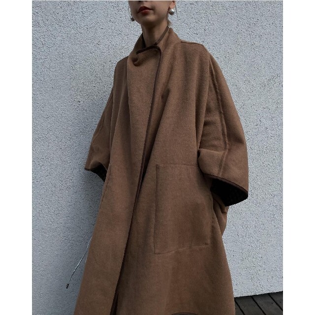 Ameri VINTAGE(アメリヴィンテージ)のameri REVERSIBLE COLOR PONCHO COAT レディースのジャケット/アウター(ポンチョ)の商品写真