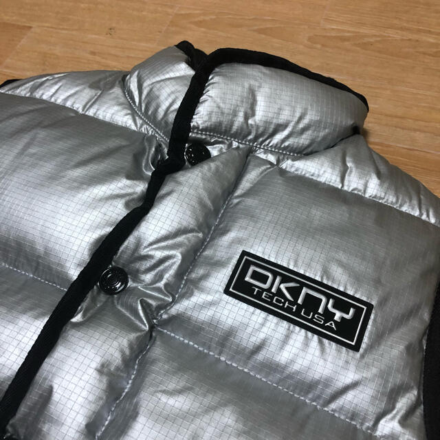 DKNY - 90s DKNY サイドライン ダウン ベスト シルバーの通販 by DKNY - 90s DKNY サイドライン ダウン ベスト シルバーの通販 by