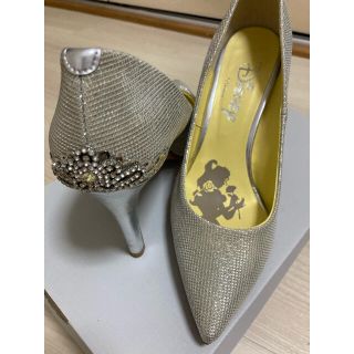 新品♪ タイムセール！DIANA Disney 美女と野獣　パンプス　ゴールド