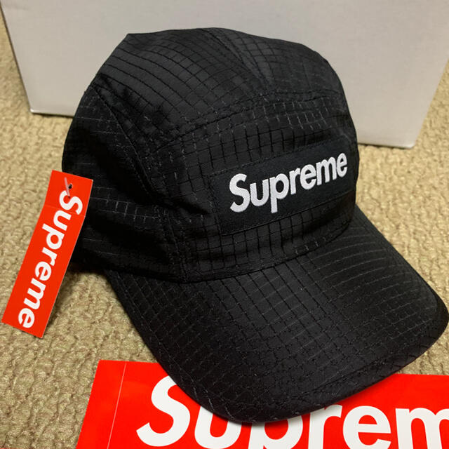 新品　supreme キャップ