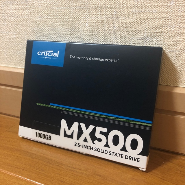 新品未開封　SSD 1TBCrucial 内蔵 2.5インチ SATAMX500