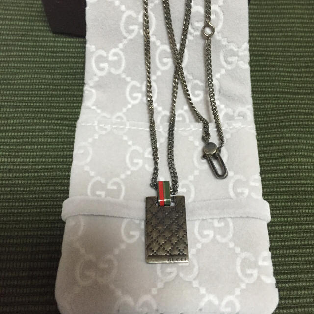 Gucci(グッチ)の【愛梨さま専用】＊GUCCI＊新品未使用品＊ネックレス ペンダント＊ メンズのアクセサリー(ネックレス)の商品写真