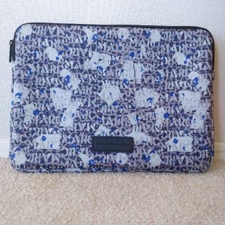 マークバイマークジェイコブス(MARC BY MARC JACOBS)のmarc by marc jacobs/マークバイマークジェイコブス/PCケース(ポーチ)