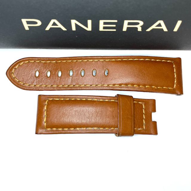 PANERAI(パネライ)の【美品】パネライ純正ベルト ケース径44mm Dバックル用 メンズの時計(レザーベルト)の商品写真