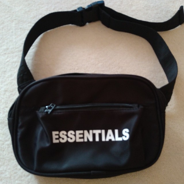 Essential(エッセンシャル)のEssentialsウエストポーチ メンズのバッグ(ウエストポーチ)の商品写真