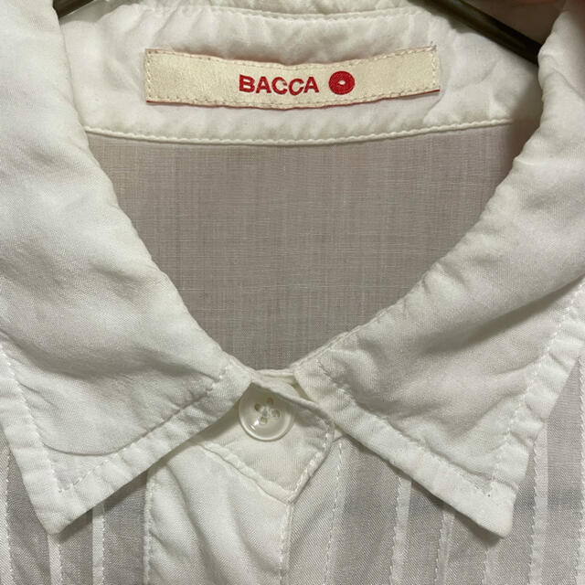 ☆美品・最終価格☆BACCA ブラックフラワー ショートシャツ 36