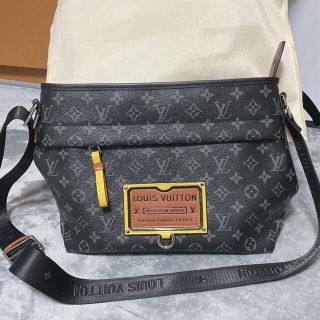 ルイヴィトン(LOUIS VUITTON)のLOUIS VUITTON モノグラム エクリプス メッセンジャー(メッセンジャーバッグ)