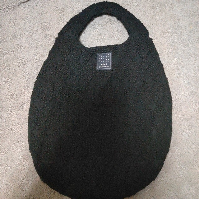 mina perhonen(ミナペルホネン)のミナペルホネン tarte エッグバッグ レディースのバッグ(ハンドバッグ)の商品写真