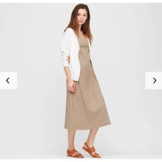 ユニクロ(UNIQLO)の【美品】ユニクロ　ワイドリブロングブラワンピース（ノースリーブ）(ロングワンピース/マキシワンピース)