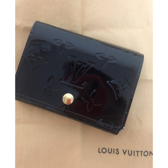 LOUIS VUITTON(ルイヴィトン)のLOUISVUITTON  ヴェルニ カードケース 名刺入れ  レディースのファッション小物(名刺入れ/定期入れ)の商品写真