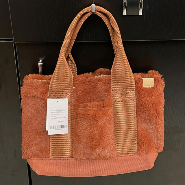 キャンバスミニトートファーバッグ オレンジブラウン レディースのバッグ(トートバッグ)の商品写真