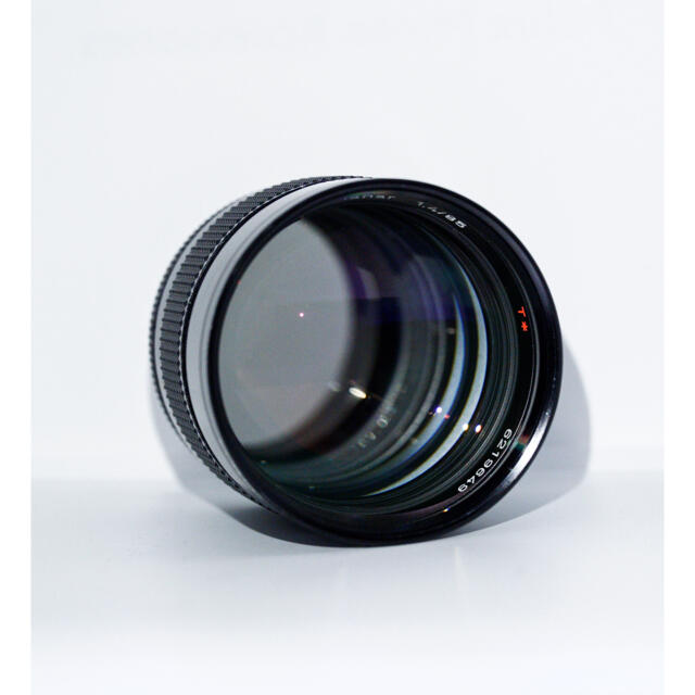 Canon(キヤノン)の【5%クーポン！】carl zeiss Planar f1.4/85mm スマホ/家電/カメラのカメラ(レンズ(単焦点))の商品写真