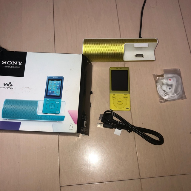 WALKMAN(ウォークマン)のSONY ウォークマン Sシリーズ NW-S775K(Y) スマホ/家電/カメラのオーディオ機器(ポータブルプレーヤー)の商品写真