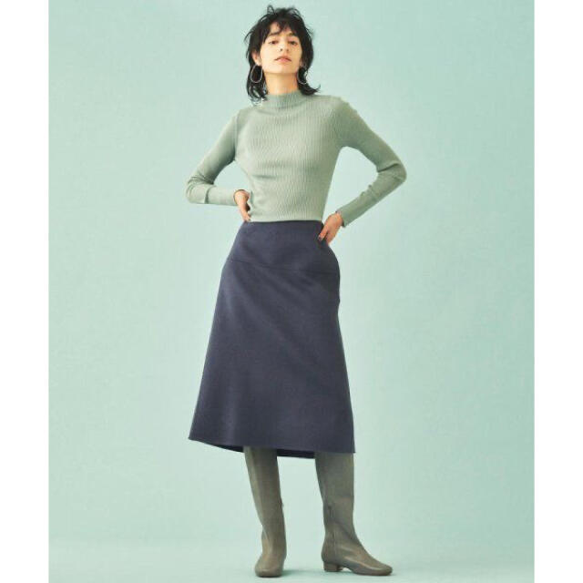 TOMORROWLAND(トゥモローランド)のGALERIE VIE ウールダブルフェイス トラペーズスカート レディースのスカート(ひざ丈スカート)の商品写真