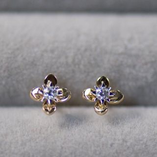 スタージュエリー(STAR JEWELRY)のりぼん様専用　K18/Pt950 ピアス BRIGHTEST FLOWER(ピアス)