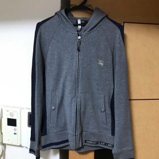 バーバリーブラックレーベル(BURBERRY BLACK LABEL)のバーバリーブラックレーベル　ジップパーカー(パーカー)