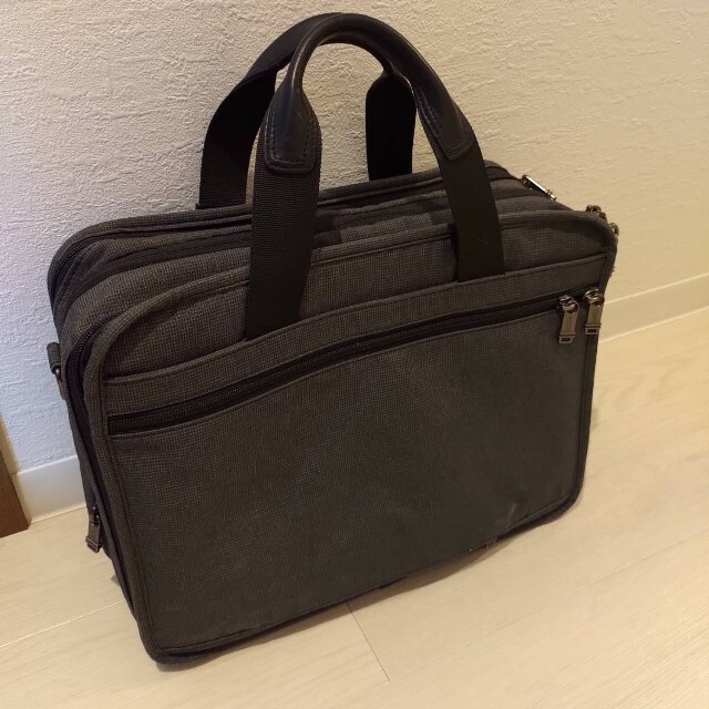 極美品✫ Tumi Alpha2 エクスパンダブル グレー | thelongleash.com