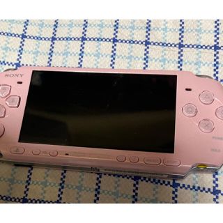 ニンテンドウ(任天堂)のPSP　DS ゲーム機　本体(家庭用ゲーム機本体)