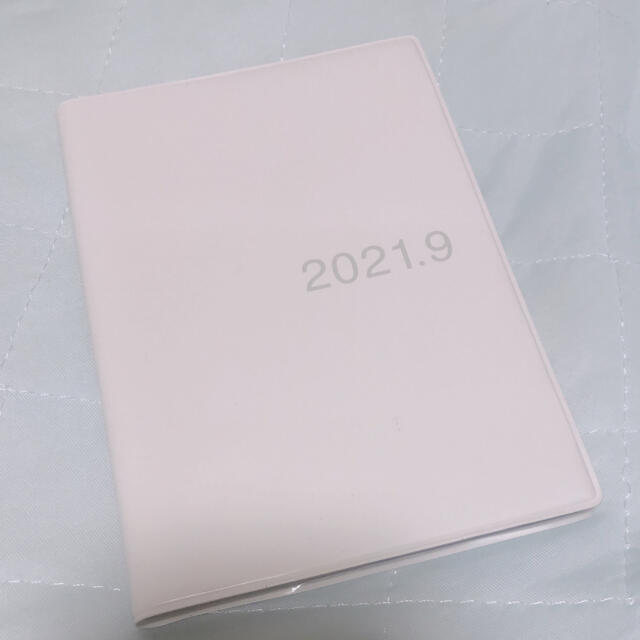 MUJI (無印良品)(ムジルシリョウヒン)の新品未使用  2021年8月～2022年9月 スケジュール帳 無印良品 インテリア/住まい/日用品の文房具(カレンダー/スケジュール)の商品写真