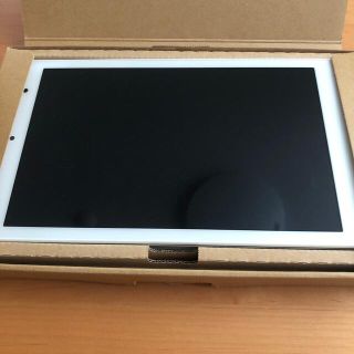 エーユー(au)のKYOCERA Qua tab 01 KYT31 ホワイト　新品未使用　au(タブレット)