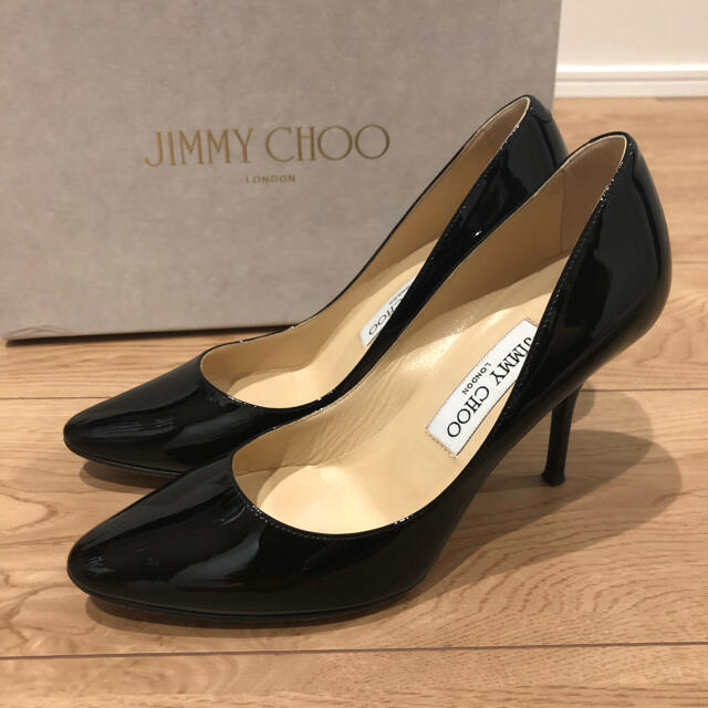 JIMMY CHOO(ジミーチュウ)のJIMMY CHOO☆ジミーチュウ パテントヒール レディースの靴/シューズ(ハイヒール/パンプス)の商品写真