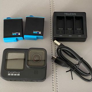 ゴープロ(GoPro)のGoPro HERO9 バッテリー2個 互換充電器 純正ケーブル(ビデオカメラ)