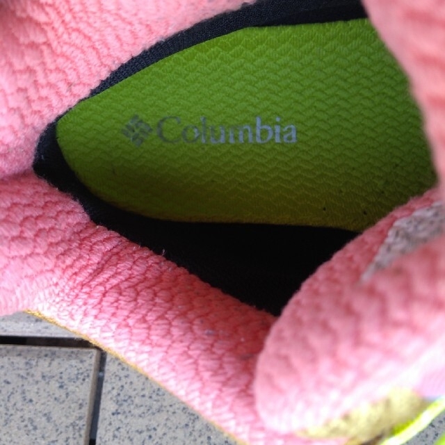 Columbia(コロンビア)の最終値下げColumbia　コロンビア　トレッキングシューズ レディースの靴/シューズ(スニーカー)の商品写真