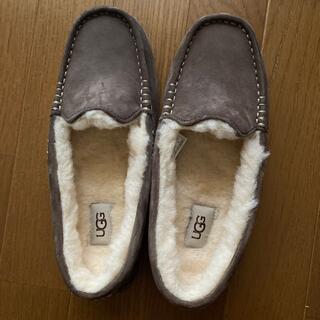 アグ(UGG)のローファー(スリッポン/モカシン)