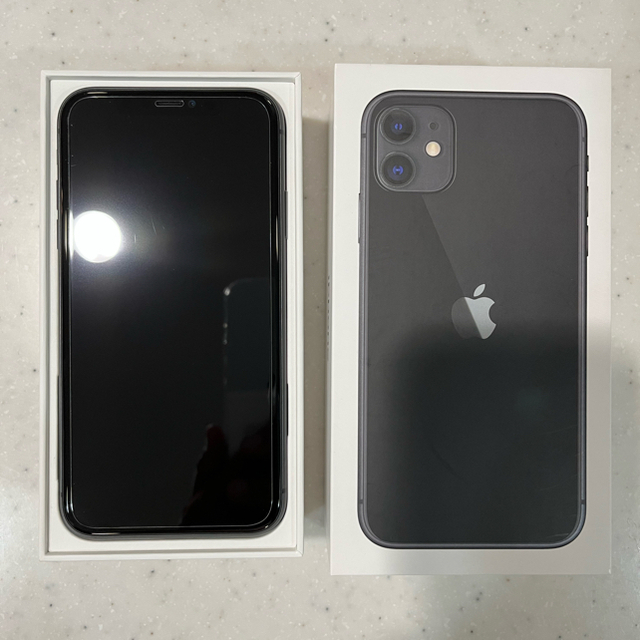 iPhone11 ブラック64GB