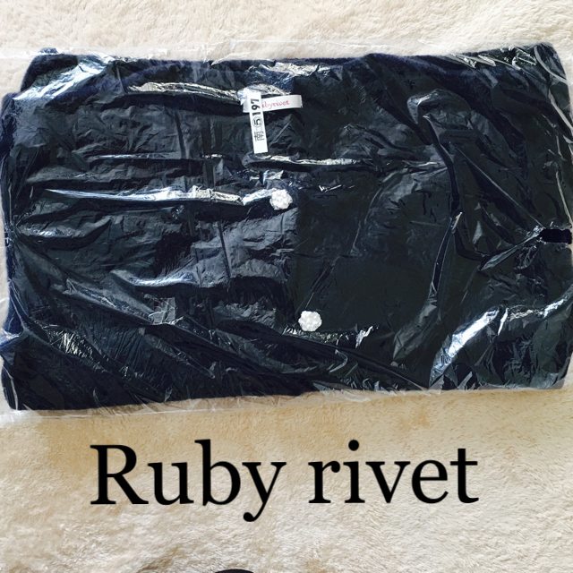 Rubyrivet(ルビーリベット)のルビーリベット⭐️カシミヤ１００% レディースのトップス(カーディガン)の商品写真