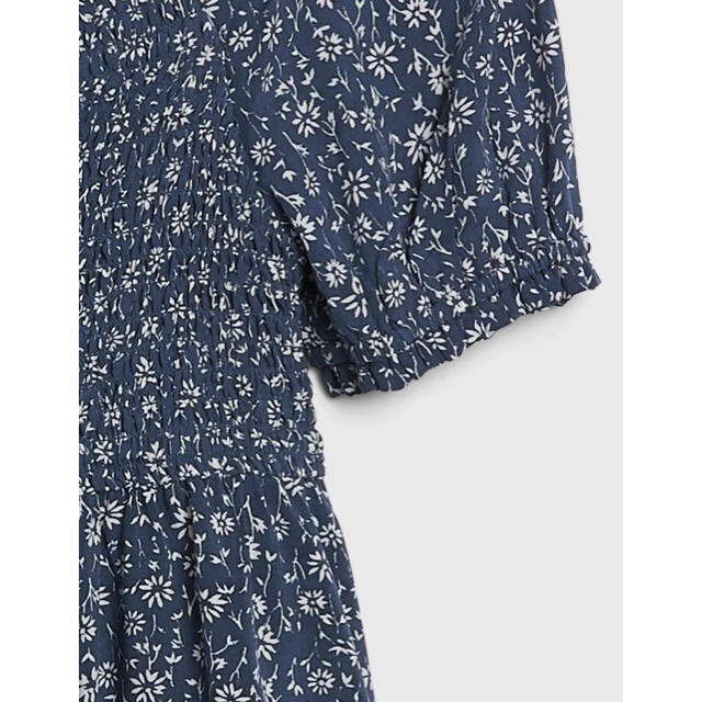 GAP(ギャップ)のGAP ワンピース　130  セール‼️ キッズ/ベビー/マタニティのキッズ服女の子用(90cm~)(ワンピース)の商品写真