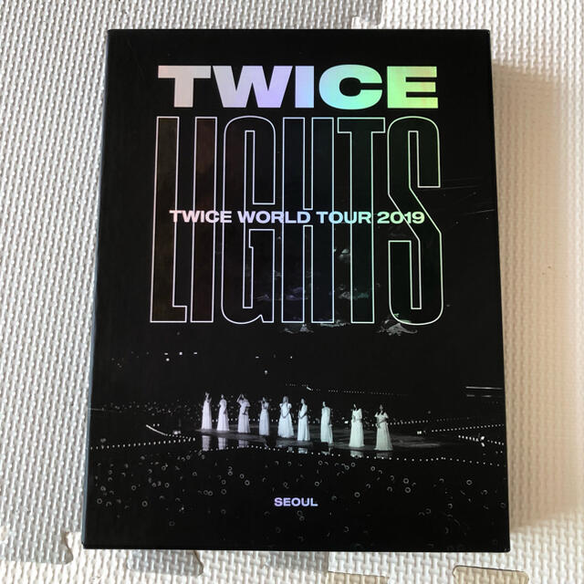 TWICE LIGHTS ワールドツアー 2019 DVD