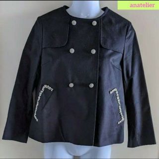 アナトリエ(anatelier)の新品★【Anatelier】アナトリエ　パールビジュー黒ジャケット　定価約3万円(ノーカラージャケット)