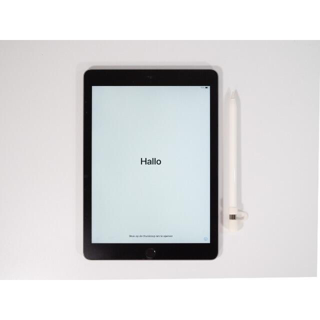 iPad 第6世代 (Wi-Fi、128GB) + Apple Pencil 2