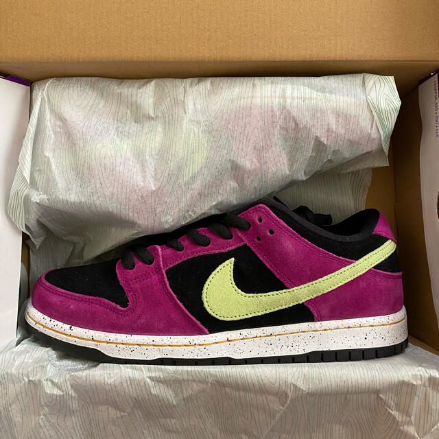 NIKE SB DUNK LOW "RED PLUM "