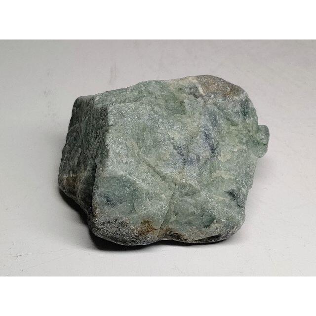緑黒 150g M 翡翠 ヒスイ 翡翠原石 原石 鉱物 鑑賞石 自然石 誕生石