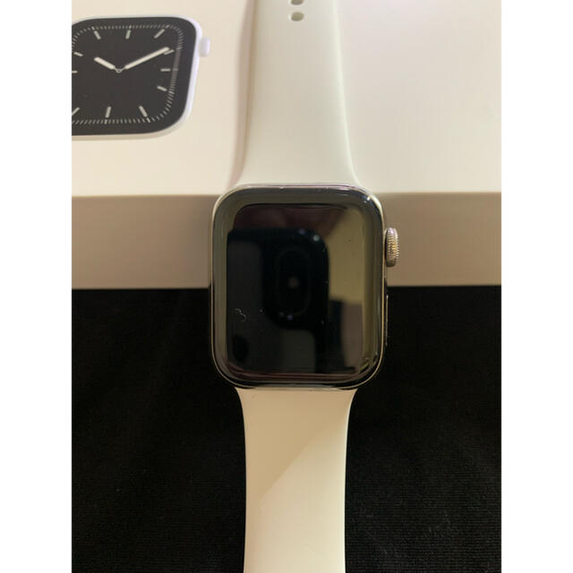 Apple Watch series5 40mm(GPS+cellerモデル) | livro.funcionalink.com.br