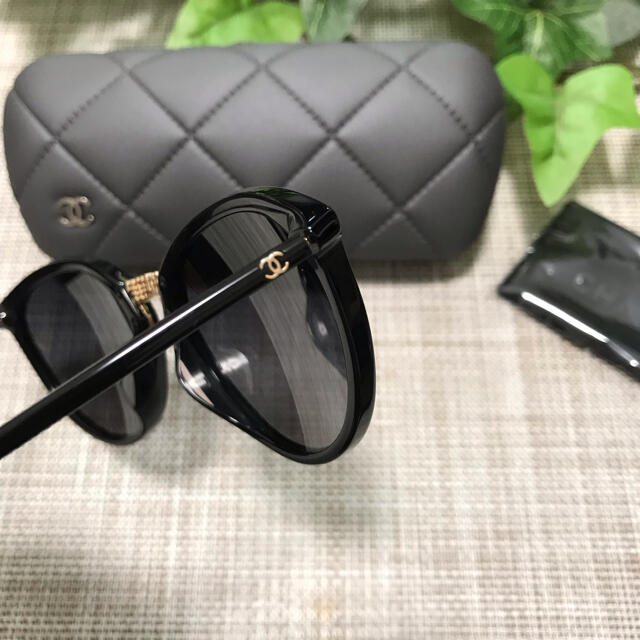 ファッション小物CHANEL シャネル サングラス